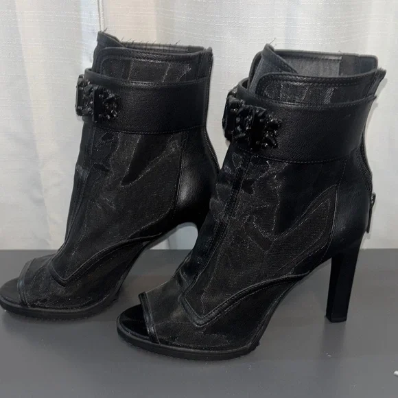 Karl Lagerfeld Black Peep-Toe Ankle Boots 8.5 - Picture 7 of 10